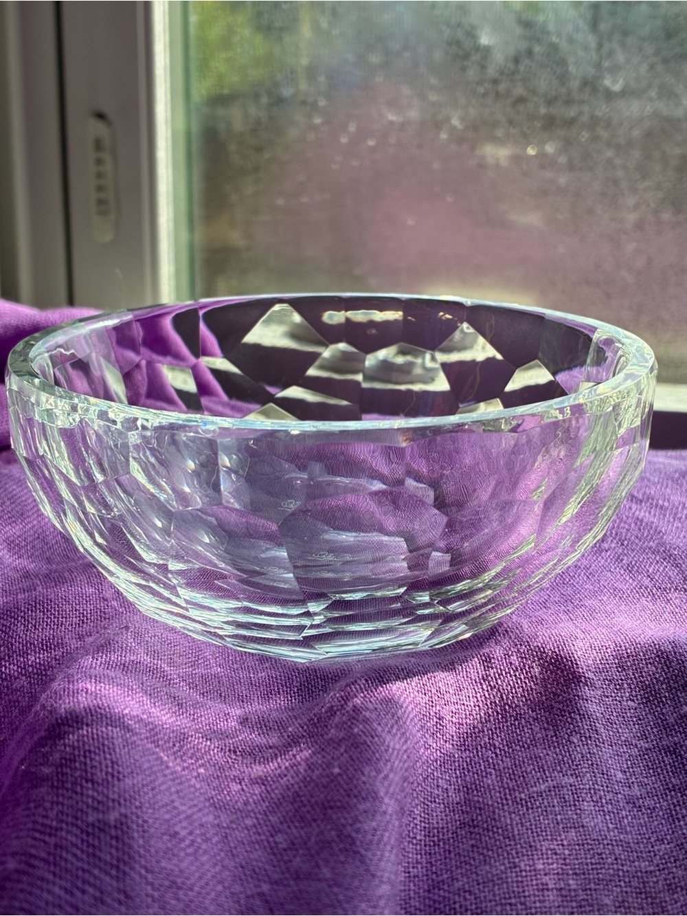 Oleg Cassini Clear Textured Glass Bowl